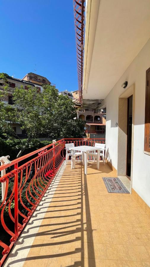 Villa Baia Aurora Letojanni Esterno foto