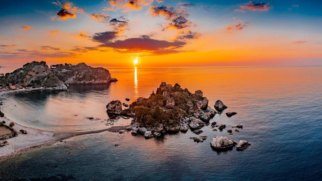 Villa Baia Aurora Letojanni Esterno foto