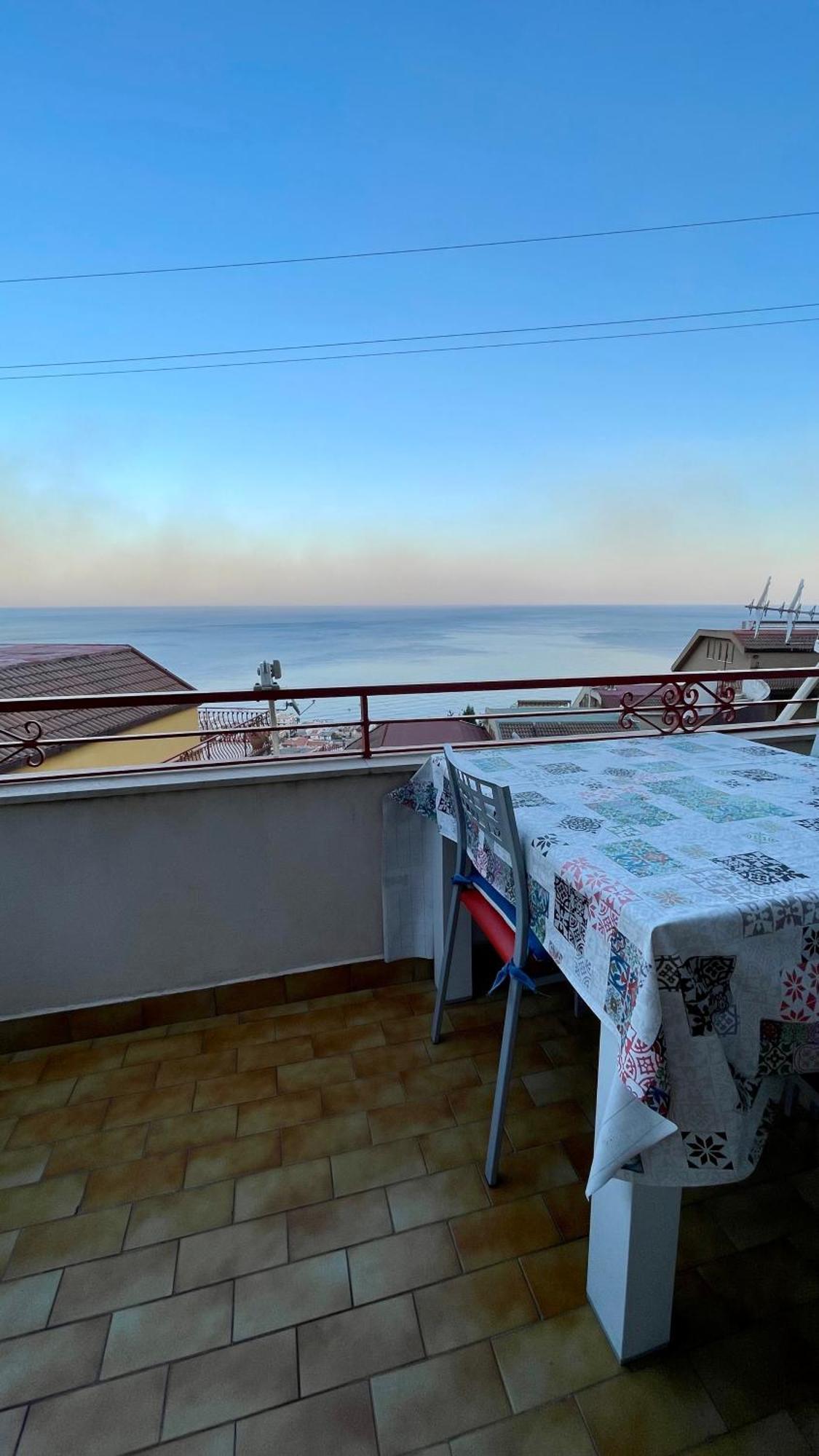 Villa Baia Aurora Letojanni Esterno foto